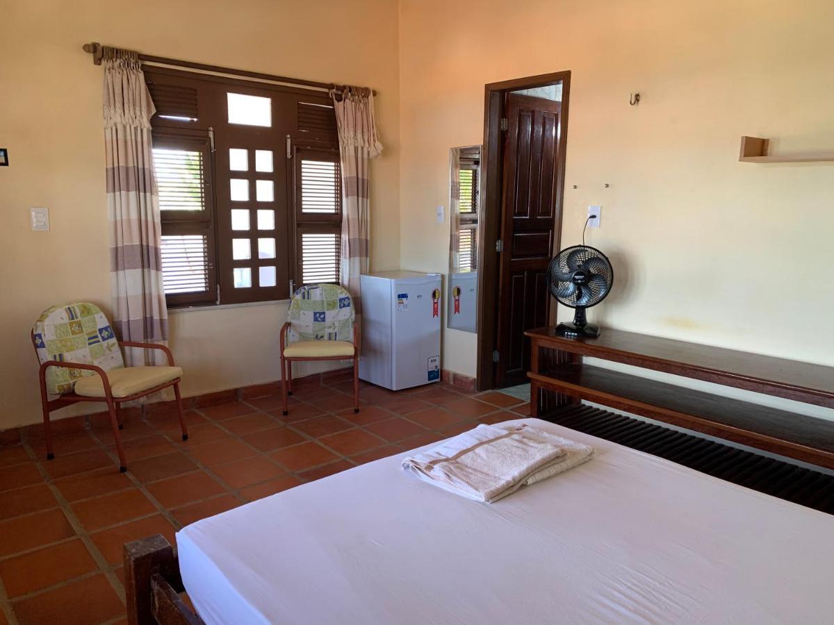 Morro Branco Suites - Hospedaria Morro Branco ベベリベ エクステリア 写真