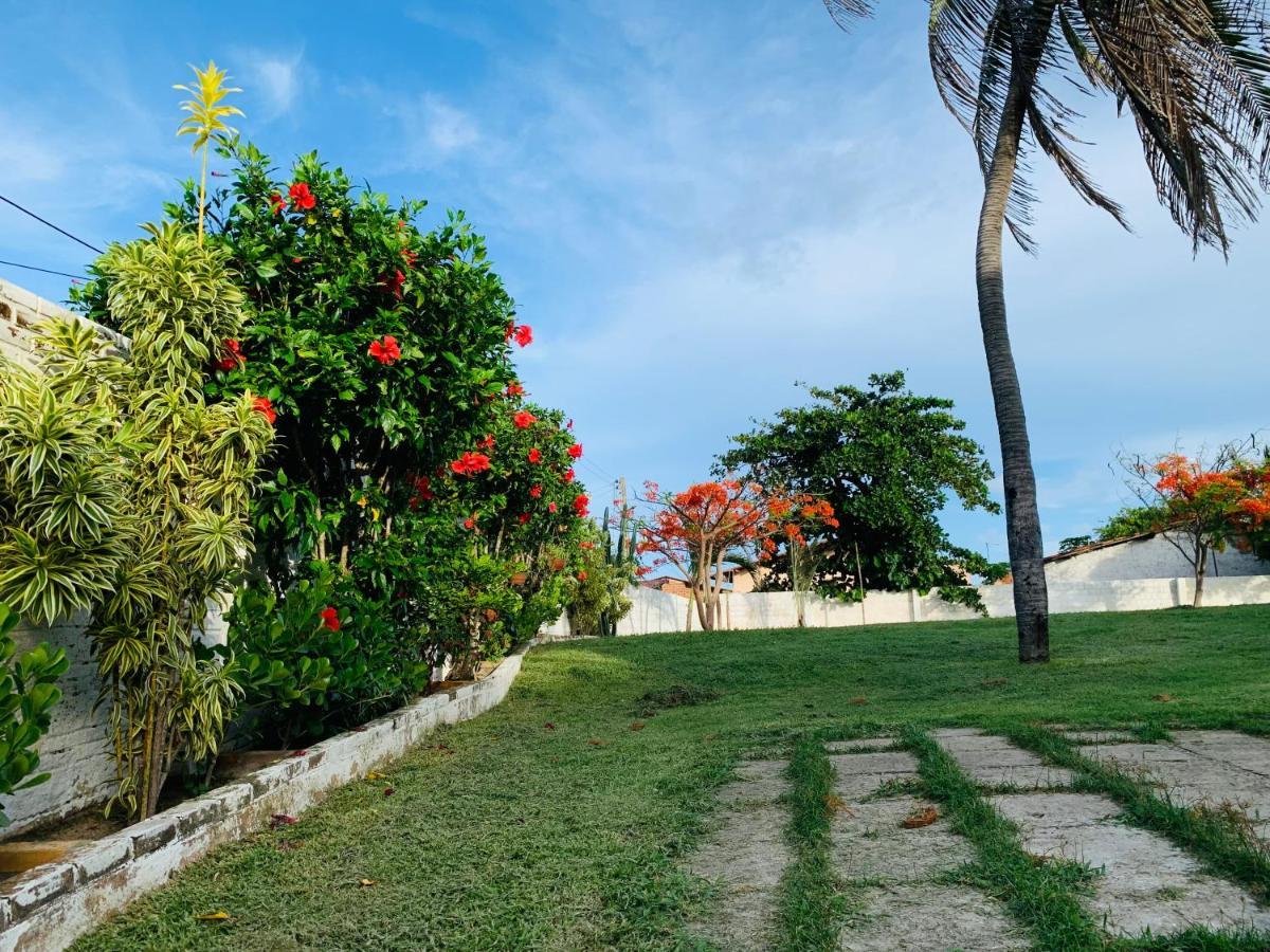 Morro Branco Suites - Hospedaria Morro Branco ベベリベ エクステリア 写真