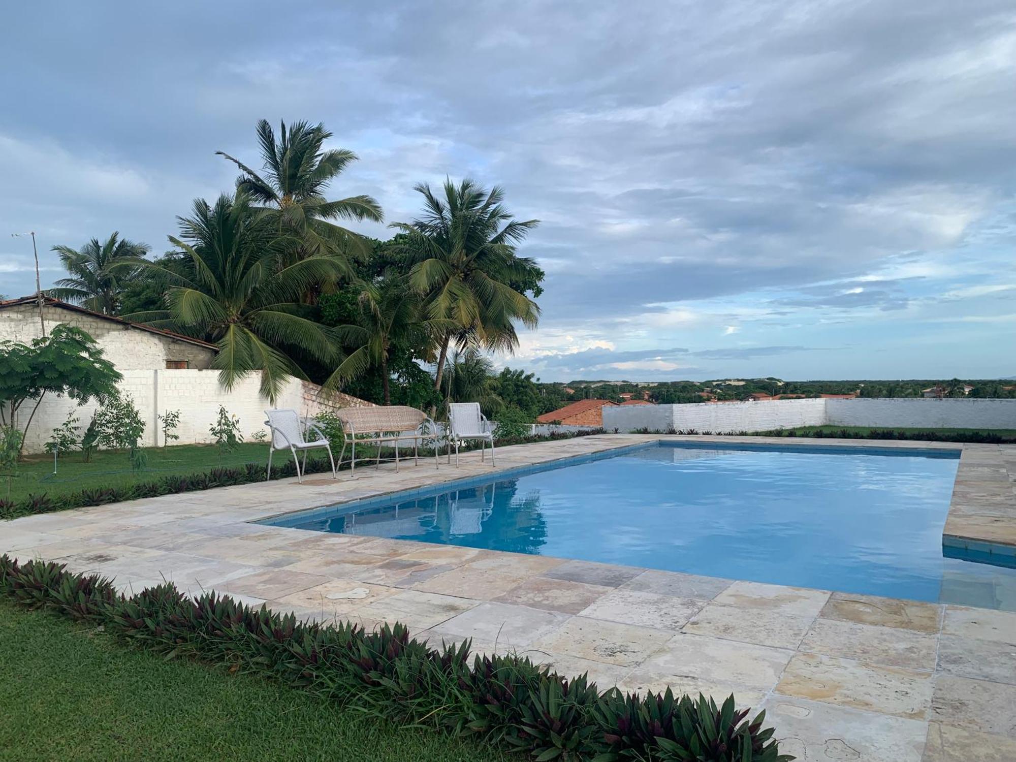 Morro Branco Suites - Hospedaria Morro Branco ベベリベ エクステリア 写真